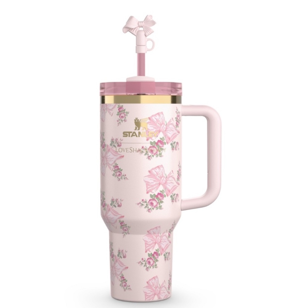 Stanley X LoveShackFancy Holiday Quencher | 40 OZ Rosa Beaux